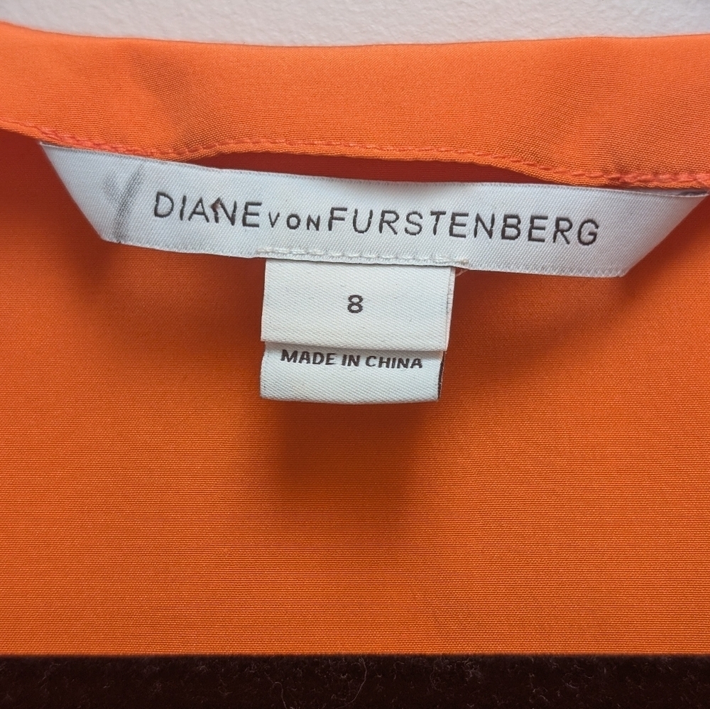 Diane von Furstenberg (DVF) Orange with Teal AcceSleeveless Silk Wrap Top Size 8 - Picture 6 of 9